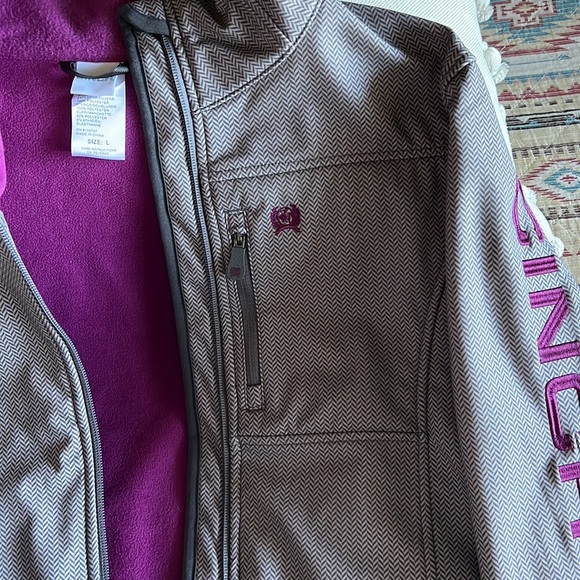 Women’s CINCH Jacket - Picture 2 of 4
